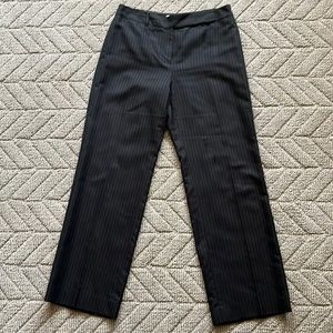 Like new! Ann Taylor Loft women’s dress pants. High quality. Great for work!